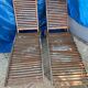 2 chaises longues en bois exotique