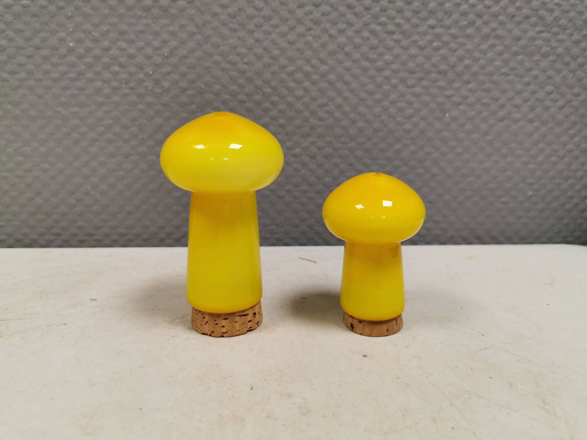 Two Holmegaard ‘Palet’ salt and pepper shakers. Michael Bang, yellow 1960s