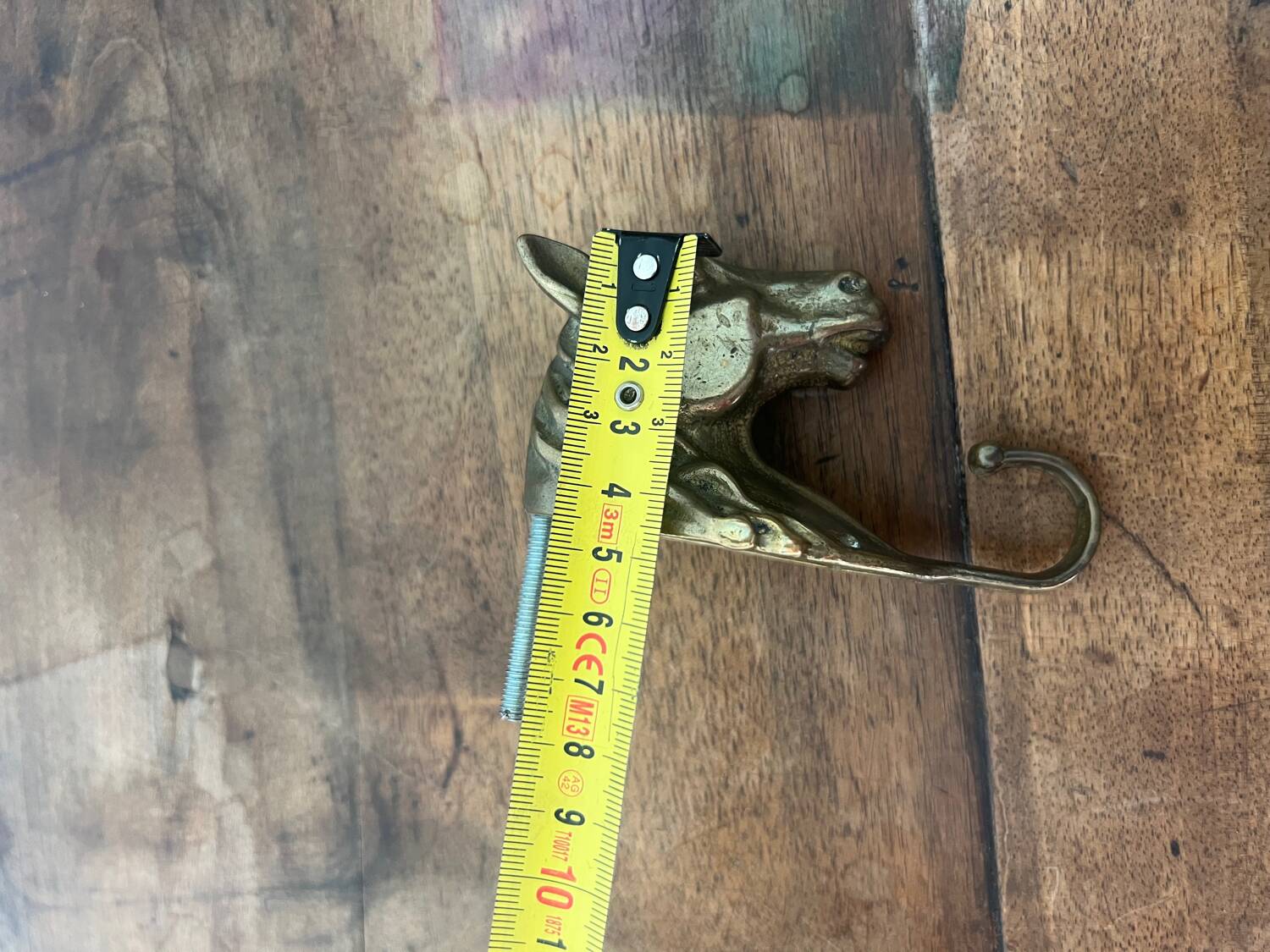 Horse head coat hook