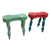 2 anciens tabourets atypiques artisanaux
