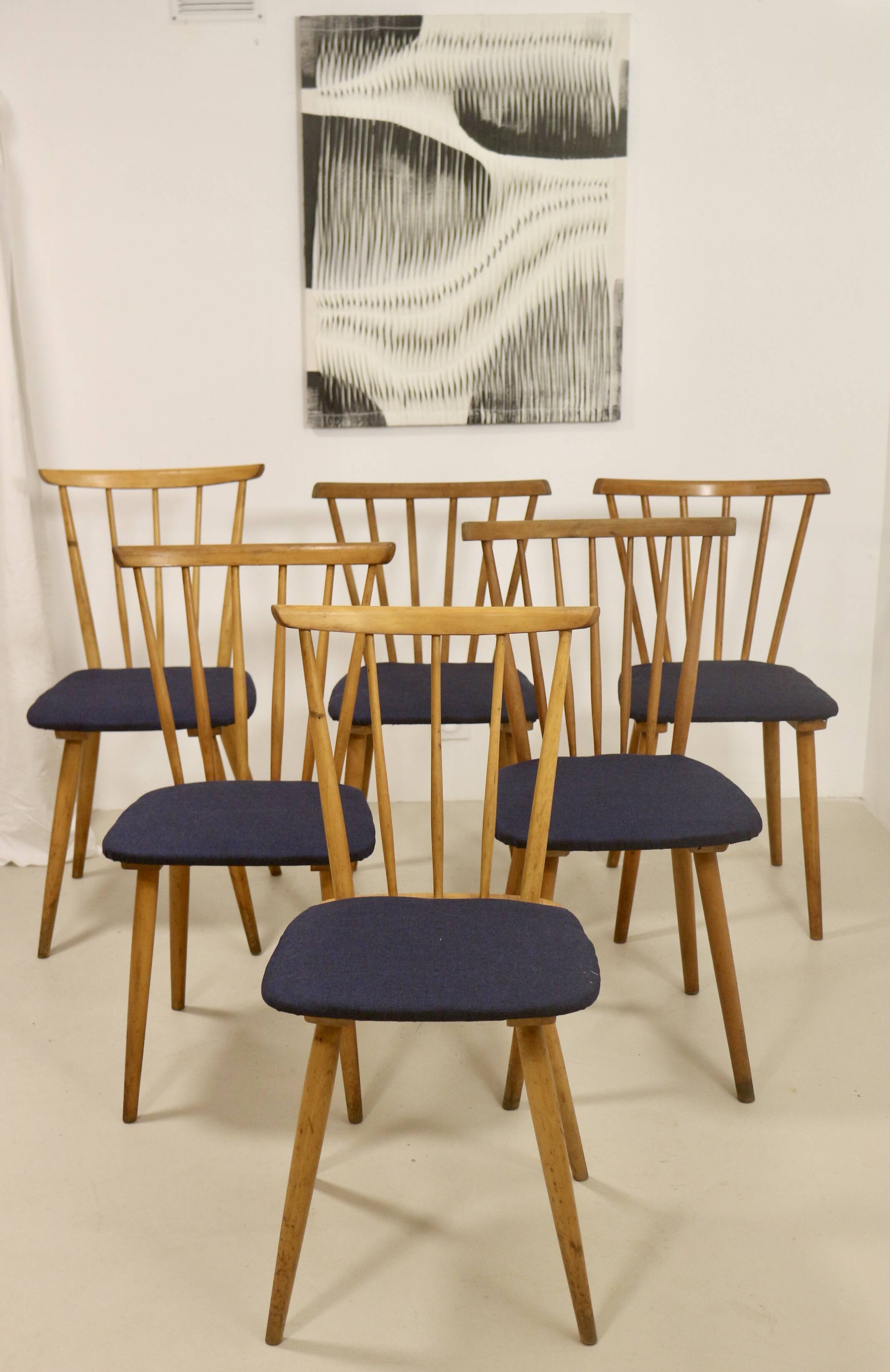 Set of 6 vintage Scandinavian chairs with bars from the 60s. Ref SINNO
