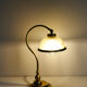 Lampe vintage en laiton et son abat jour en pâte de verre aux motifs de fleurs