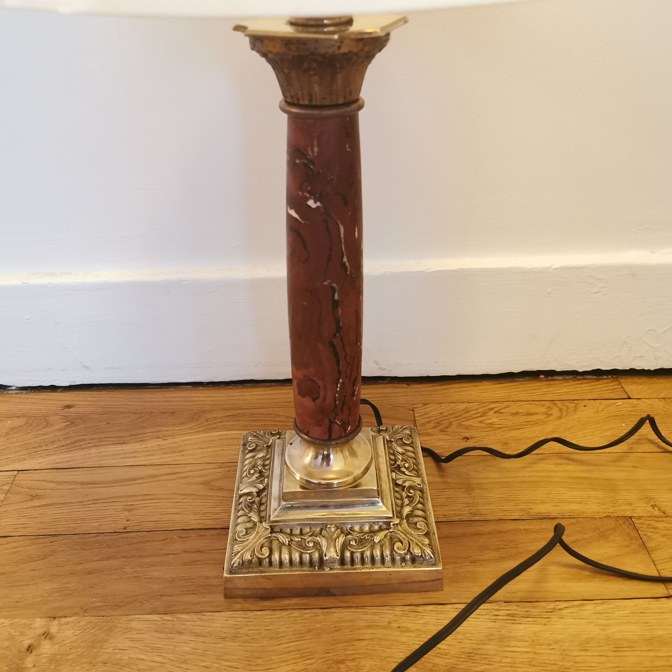 Lamp in marble and bronze empire