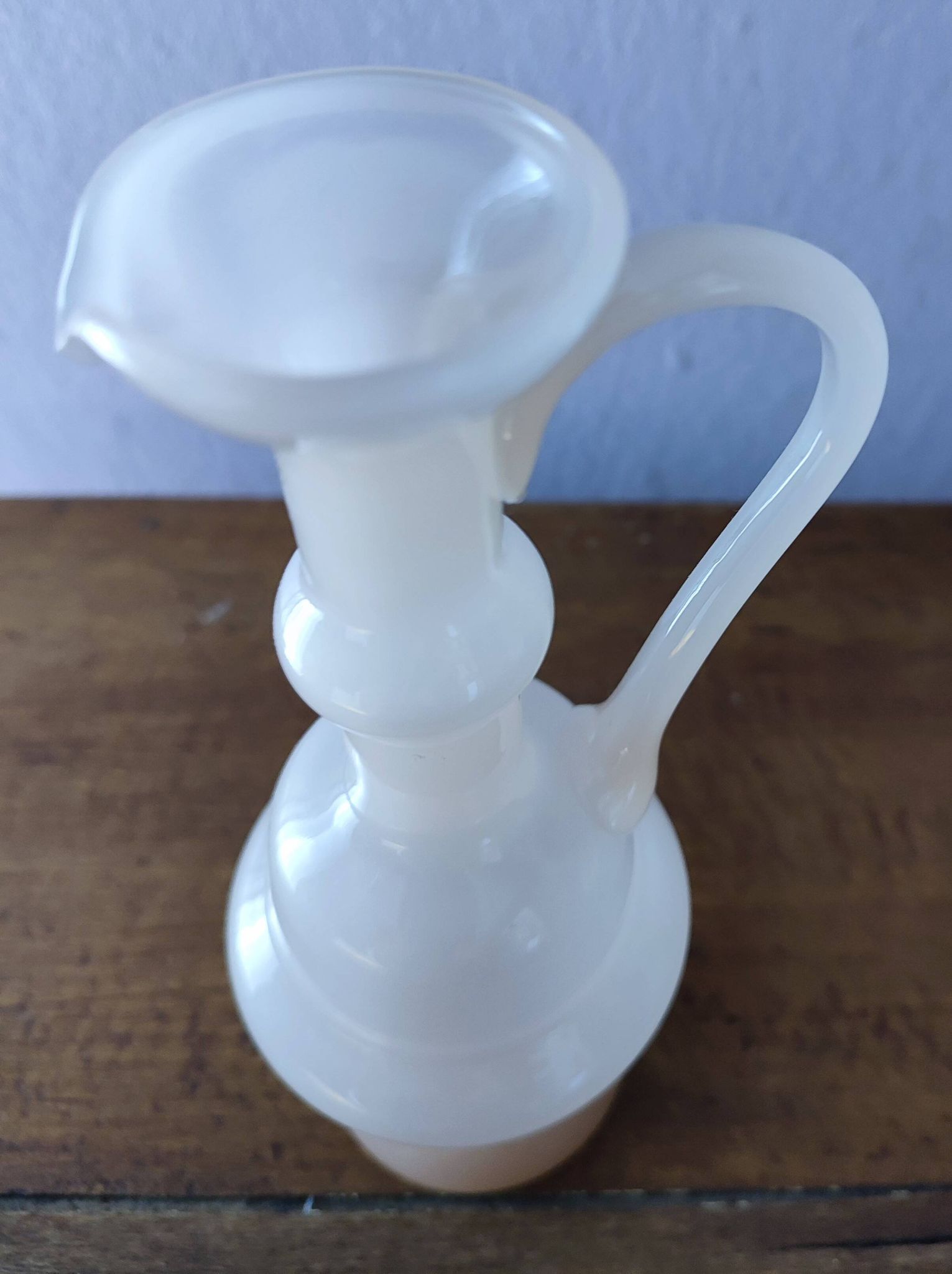 vase en opaline
