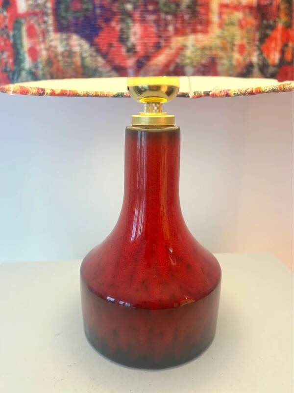 Recycled accent lamp – West German ceramic | wireless | unique piece