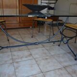 Dining room table
