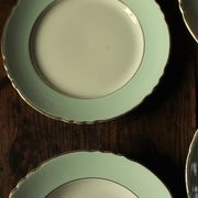 Lot 2 hollow plates and 2 green gilding plates Moulin des Loups