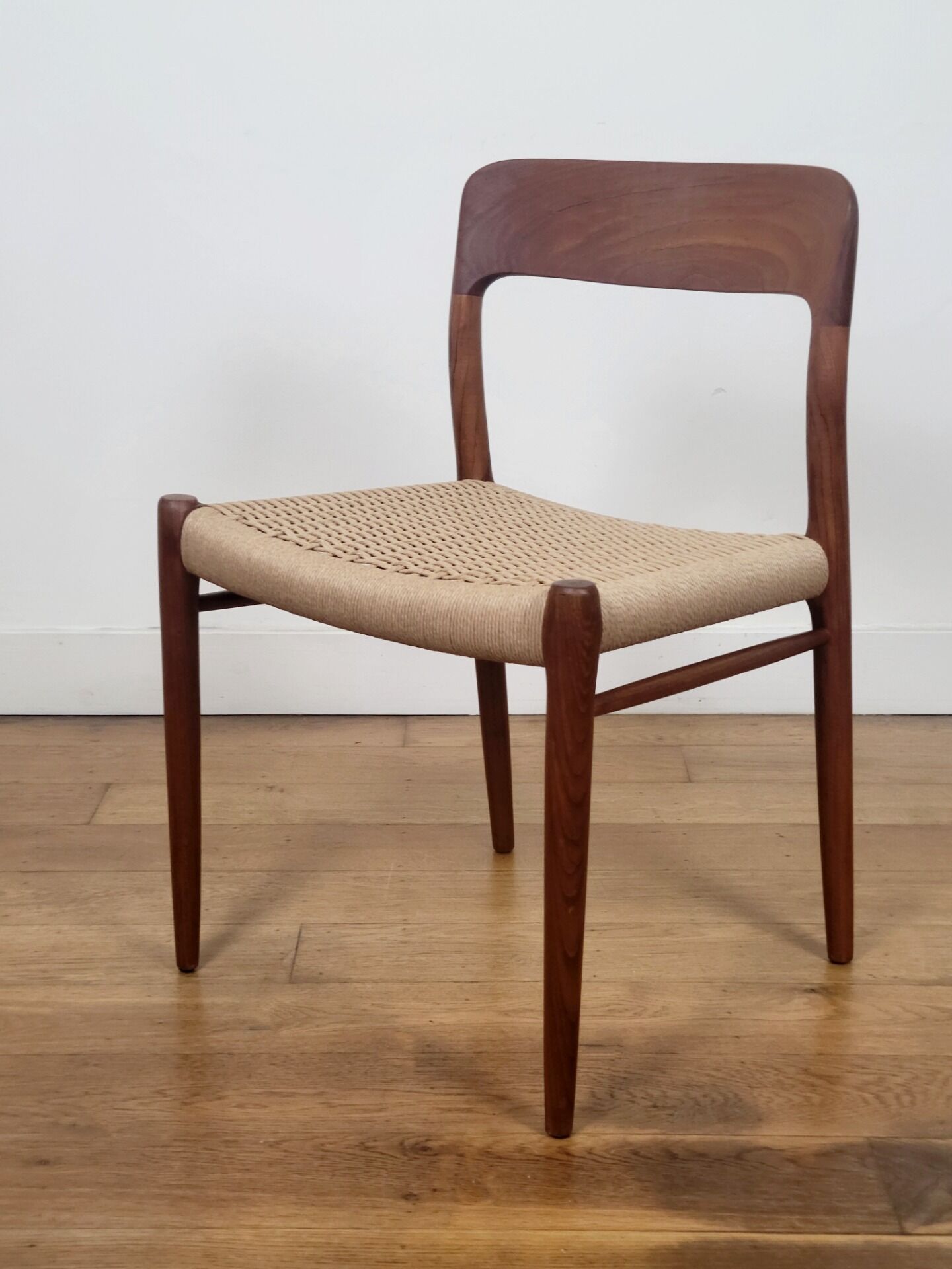 Set of 5 Niels O. Møller Model 75 dining chairs for J.L. Møllers Møbelfabrik