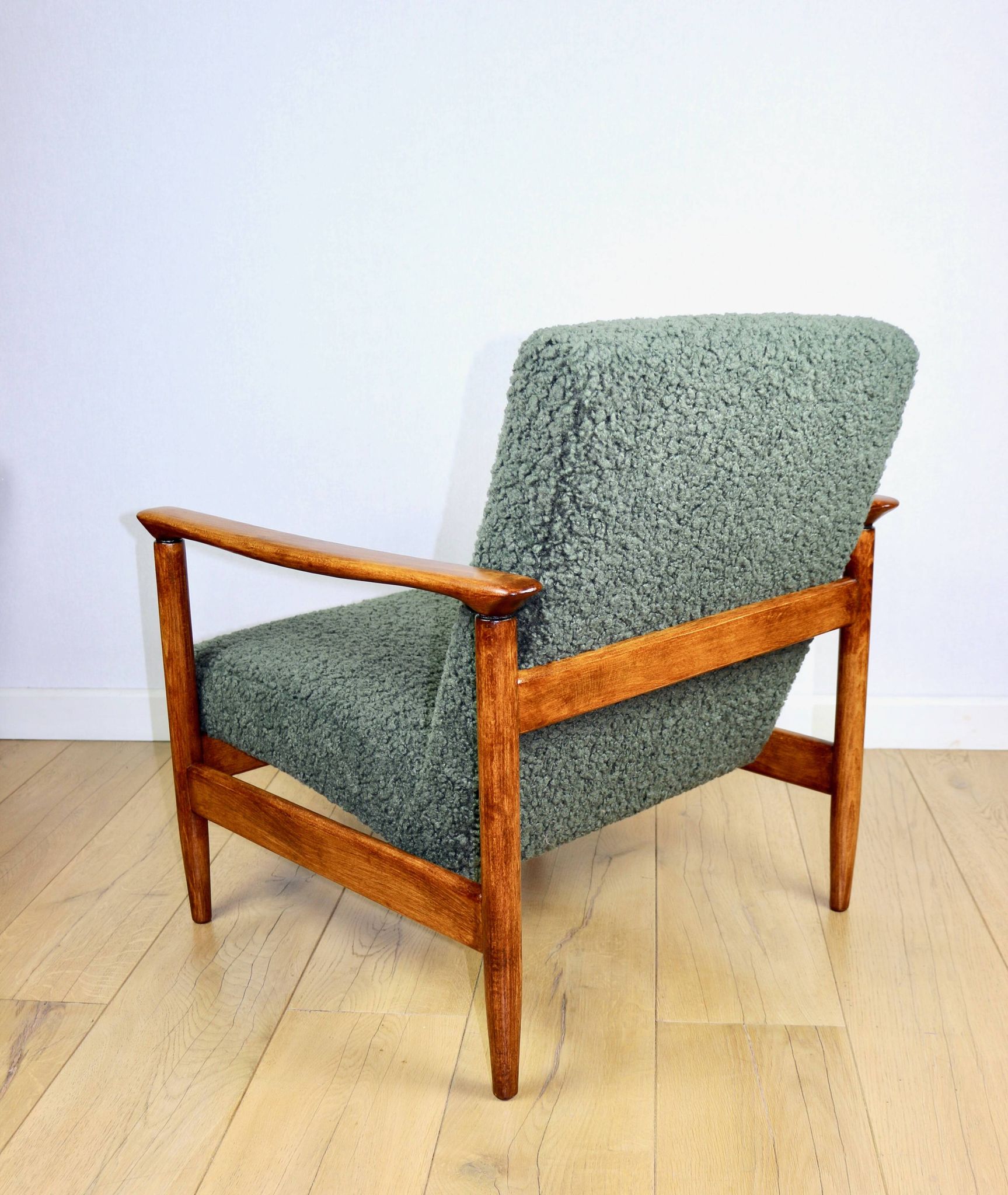 GFM-142 armchair, design by Edmund Homa from the 70s, olive green thick boucle - 2 pieces available