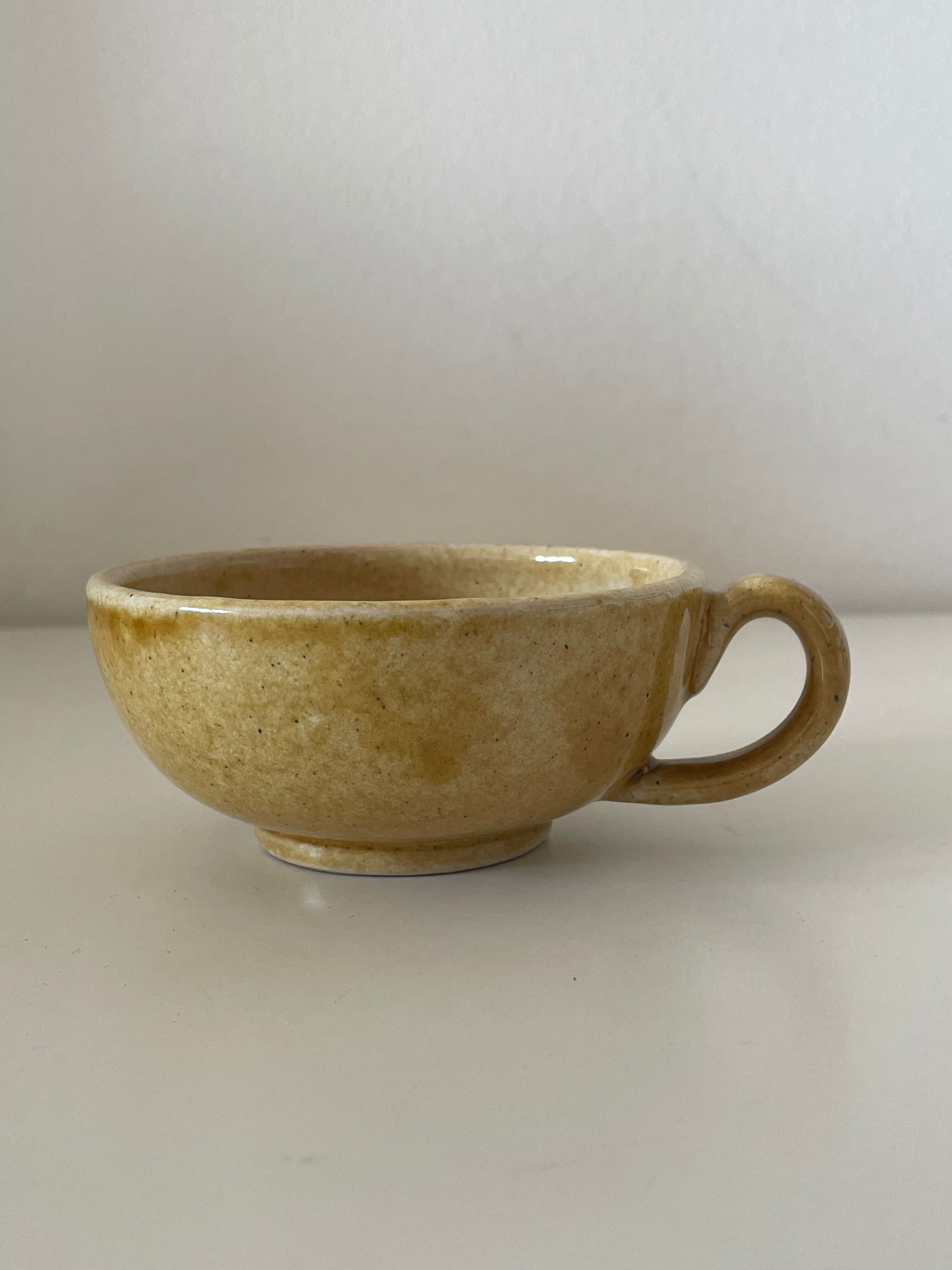 6 tea cups André Freymond