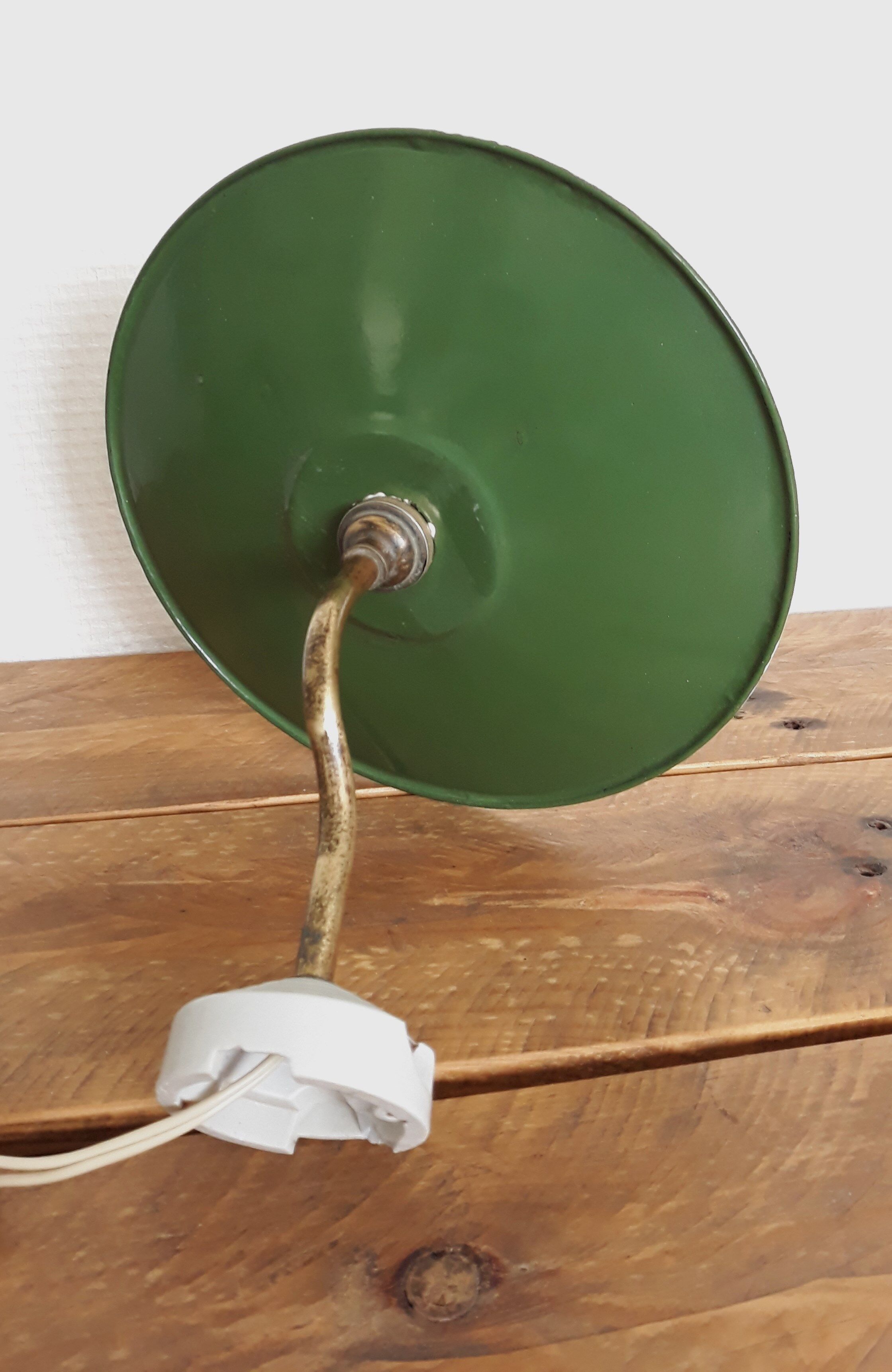 Wall  lamp, gooseneck, enamelled sheet
