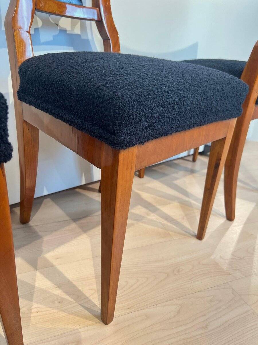 German Biedermeier Chairs in Cherry Veneer, 1830, Set of 4