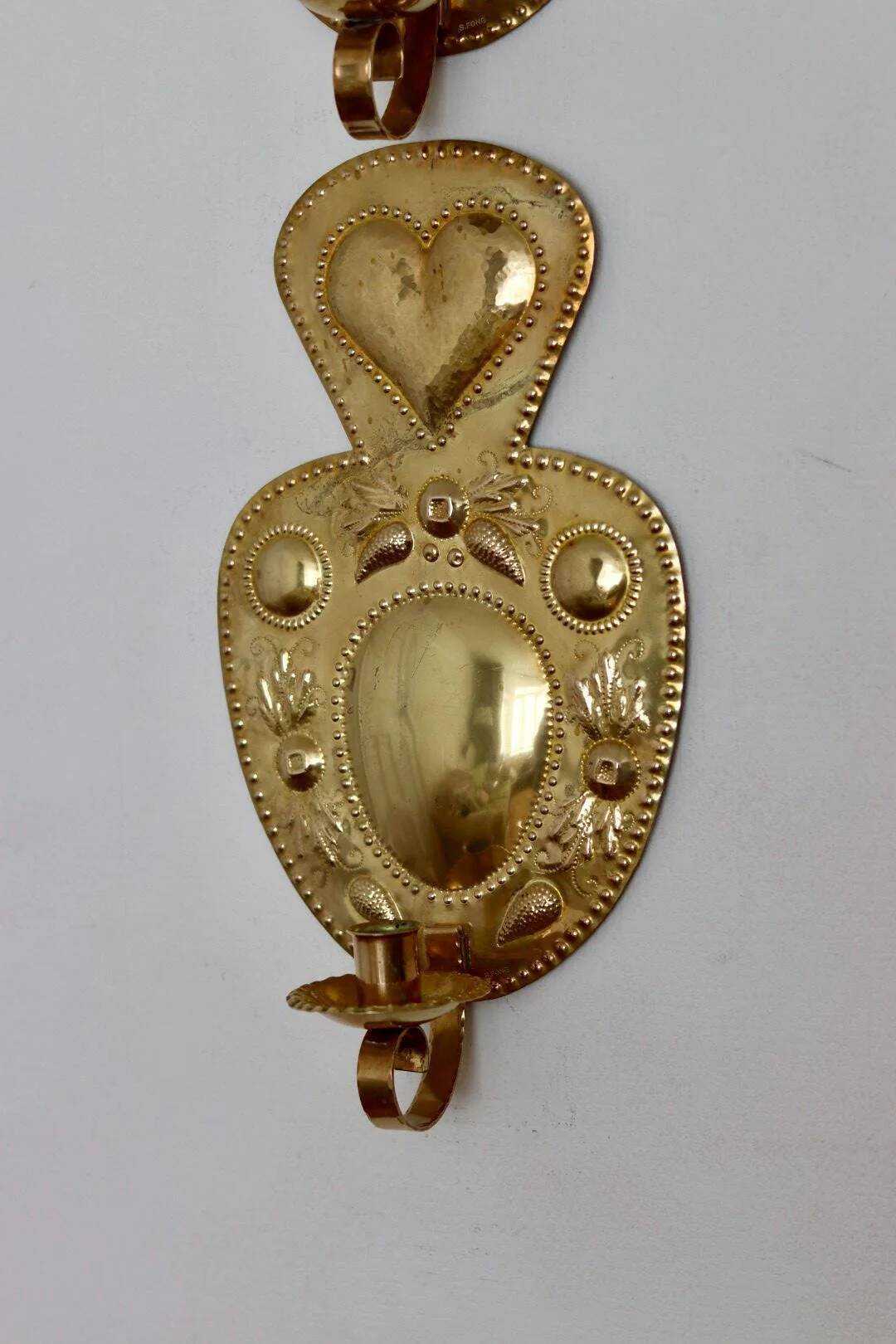 Paire d'appliques suédoises en laiton du milieu du siècle par S. Fong