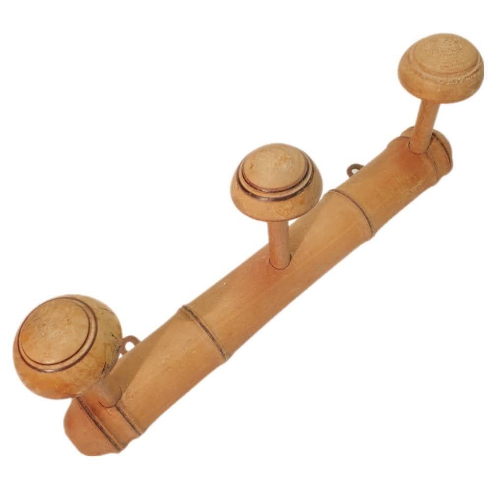 Bamboo-style 3-hook coat rack
