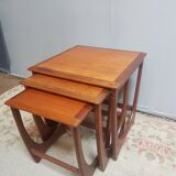 Pull out tables