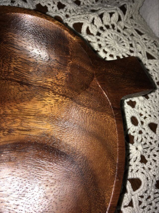 Wooden tray with original shape