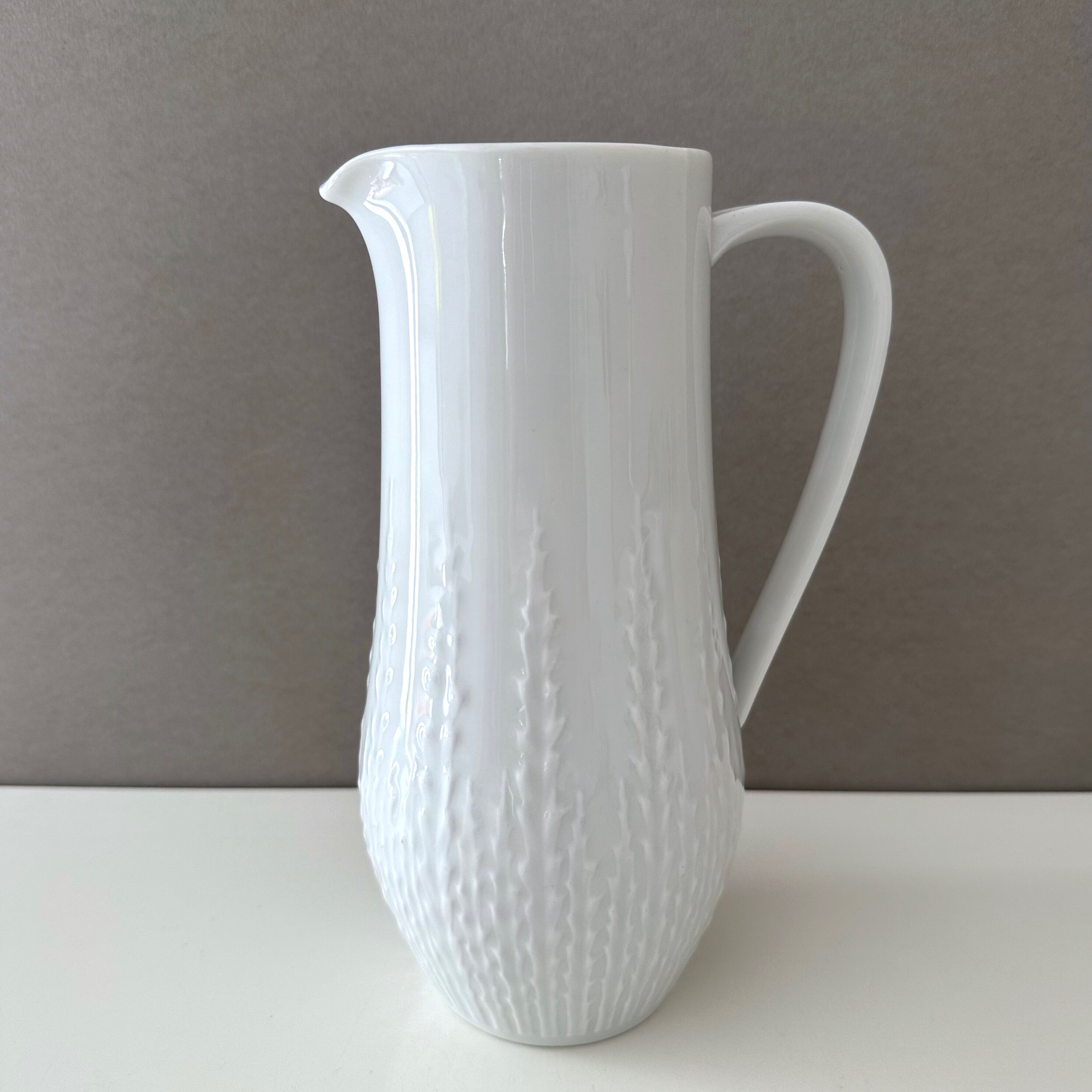 Hutschenreuther Carafe with tumblers, juice jug, white porcelain, Hutschenreuther Exzellenz