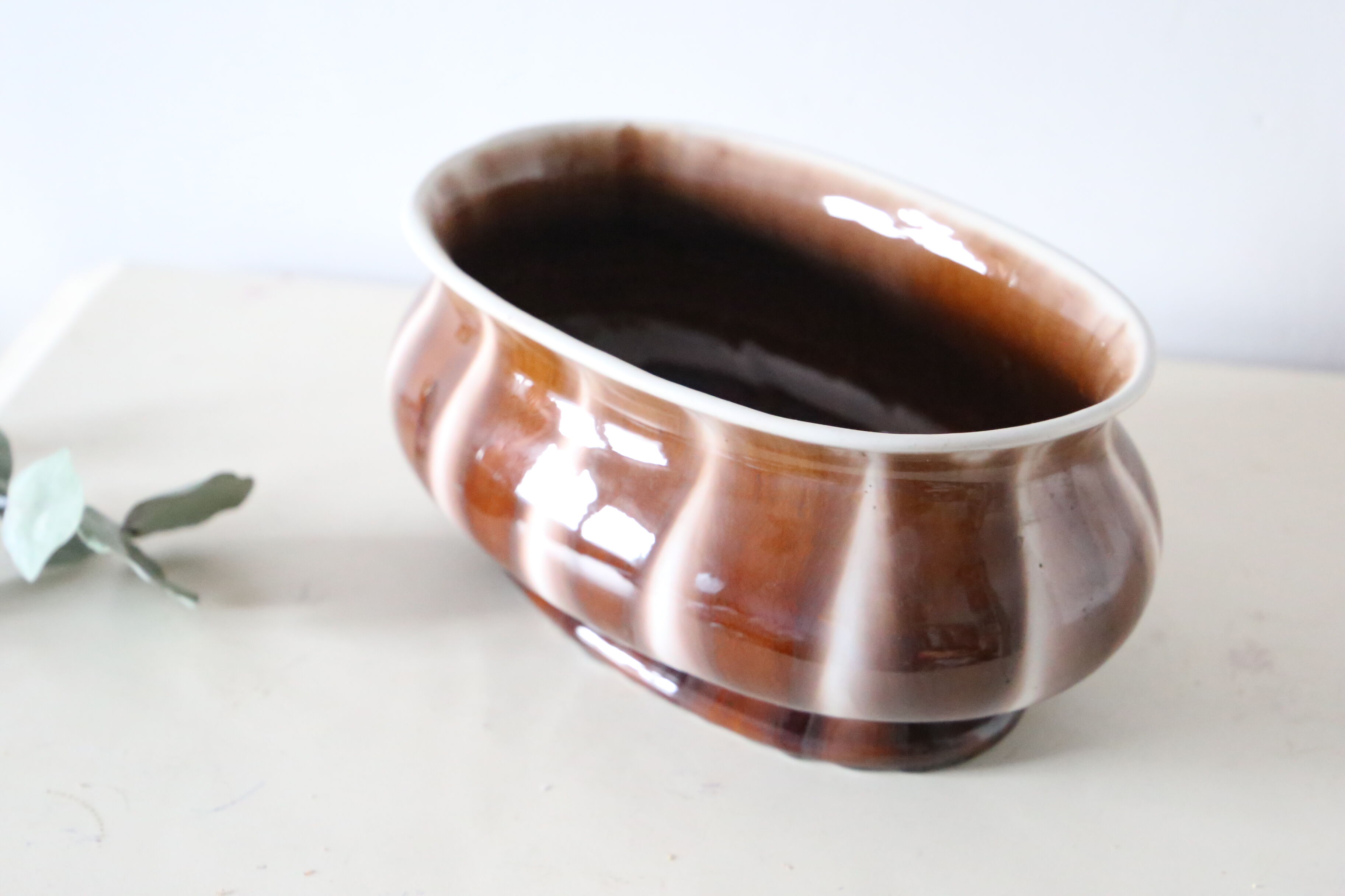 Cache pot en céramique ancienne faïencerie Belge made in Belgium, vintage Belge