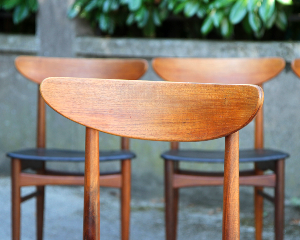 Set of 4 chairs dyrlund - 1950s
