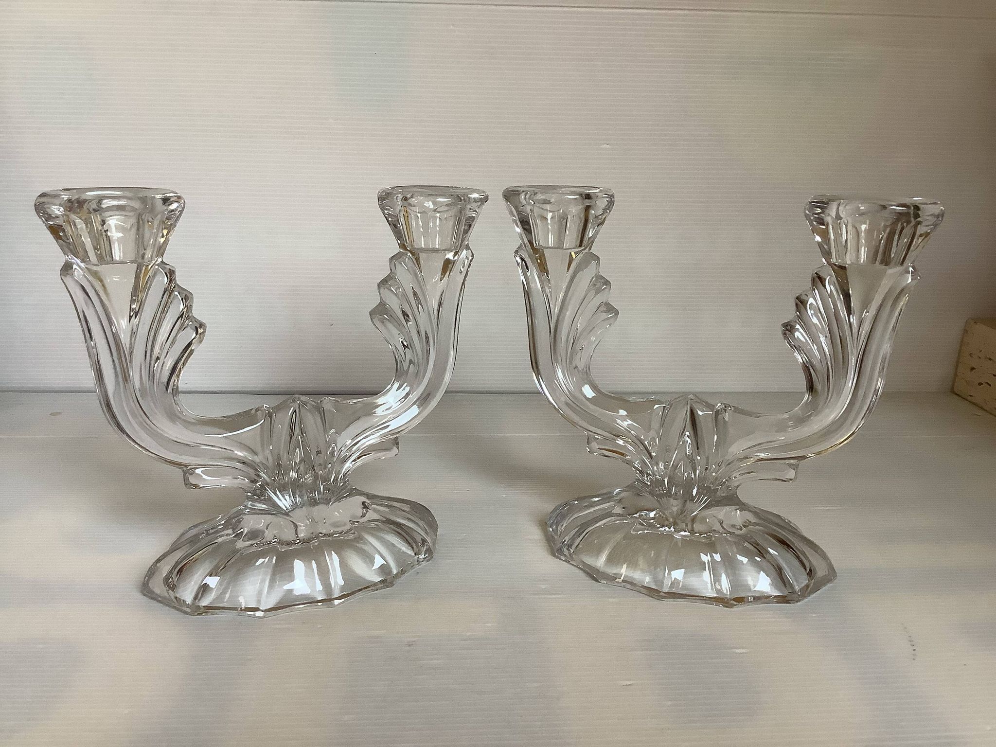 Paire de bougeoirs deux feux art déco