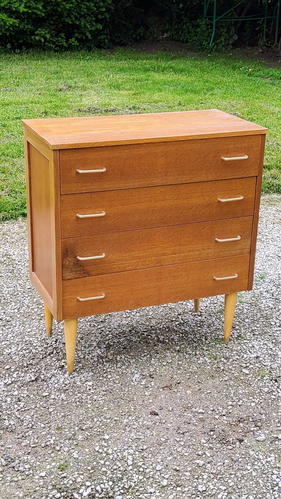 Vintage chest of drawers from the 50s in blond oak 4 drawers conical legs