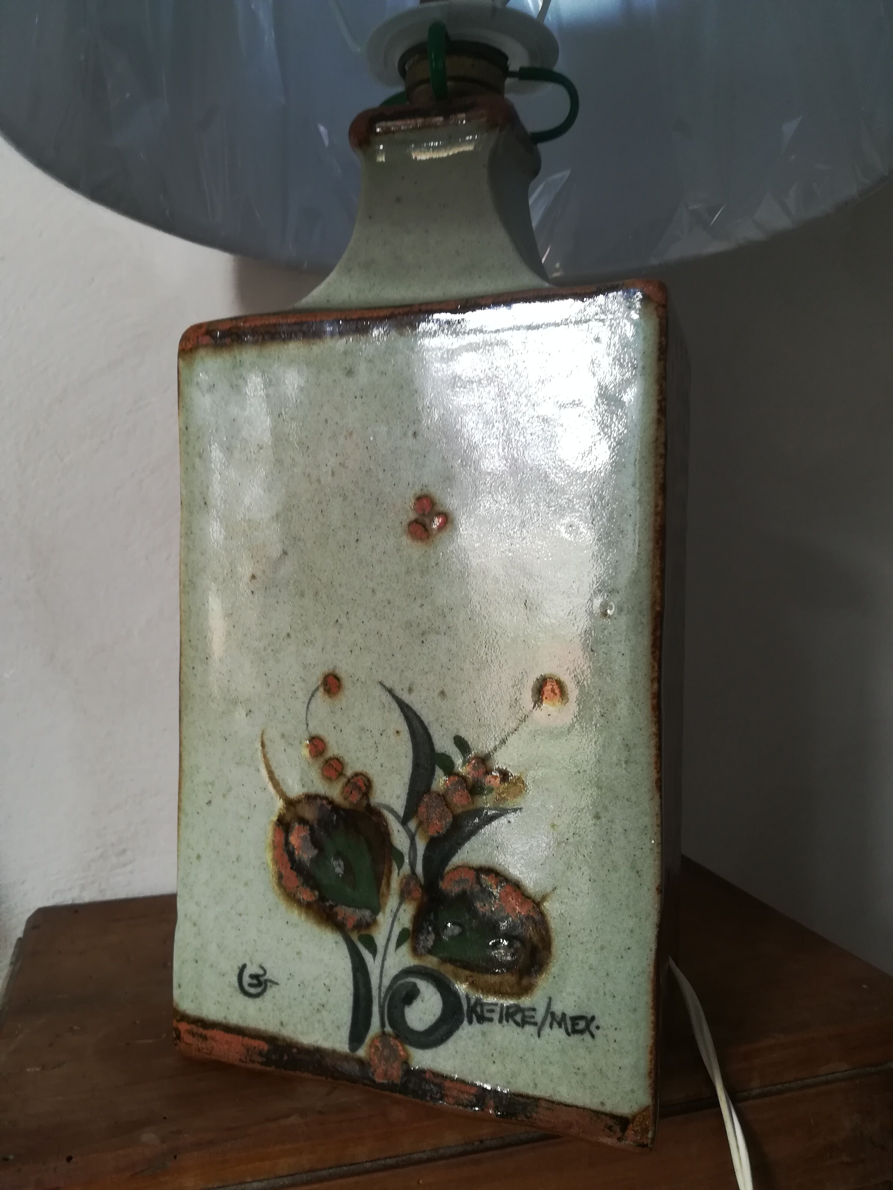 Ceramic lamp