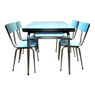 Table et 4 chaises vintage en formica bleu