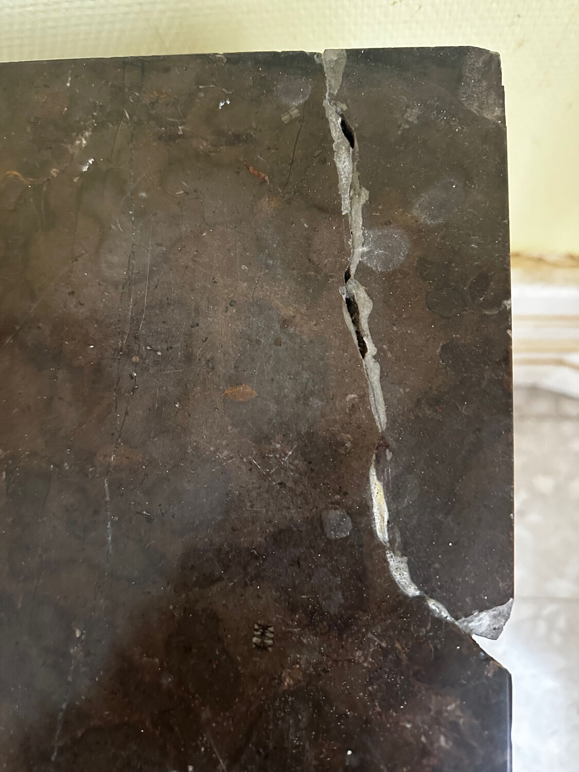 Console époque Restauration en Acajou et marbre