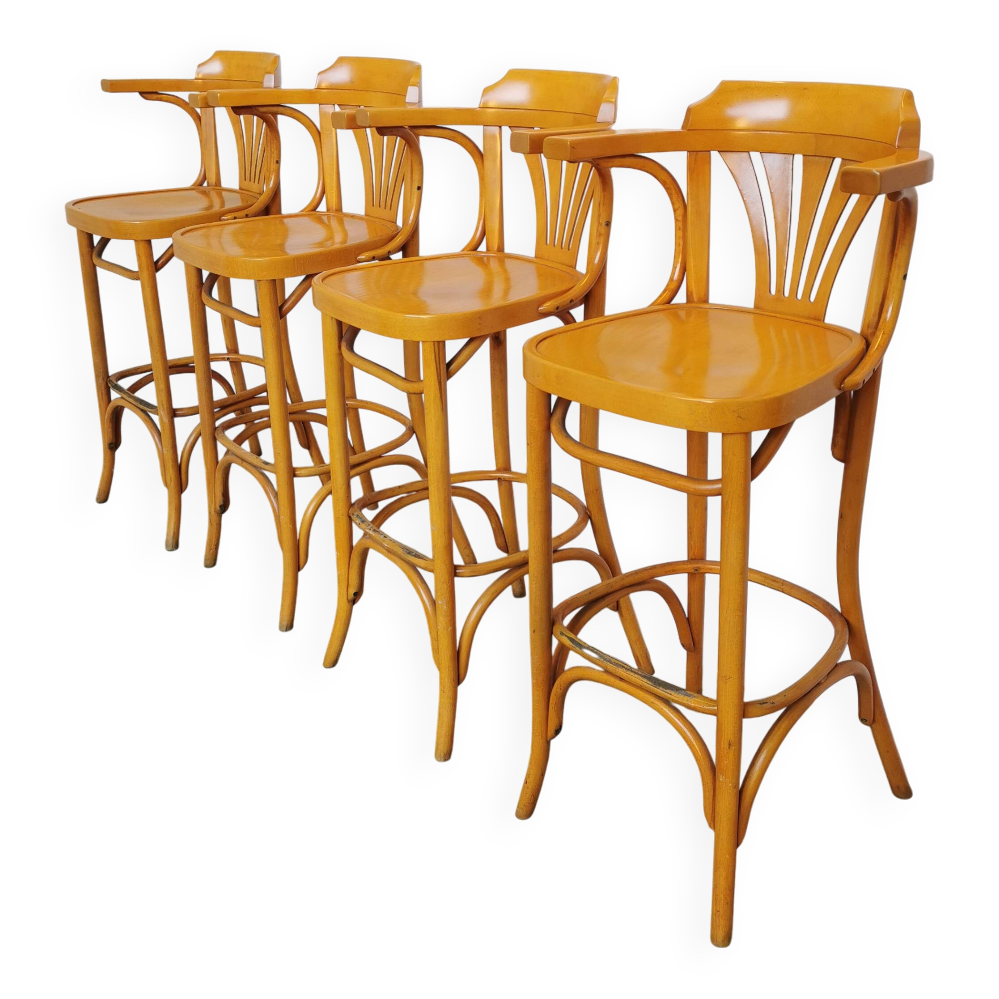 Ensemble de 4 chaises hautes de bar vintage en bois courbé avec accoudoirs / Couleur bois naturel