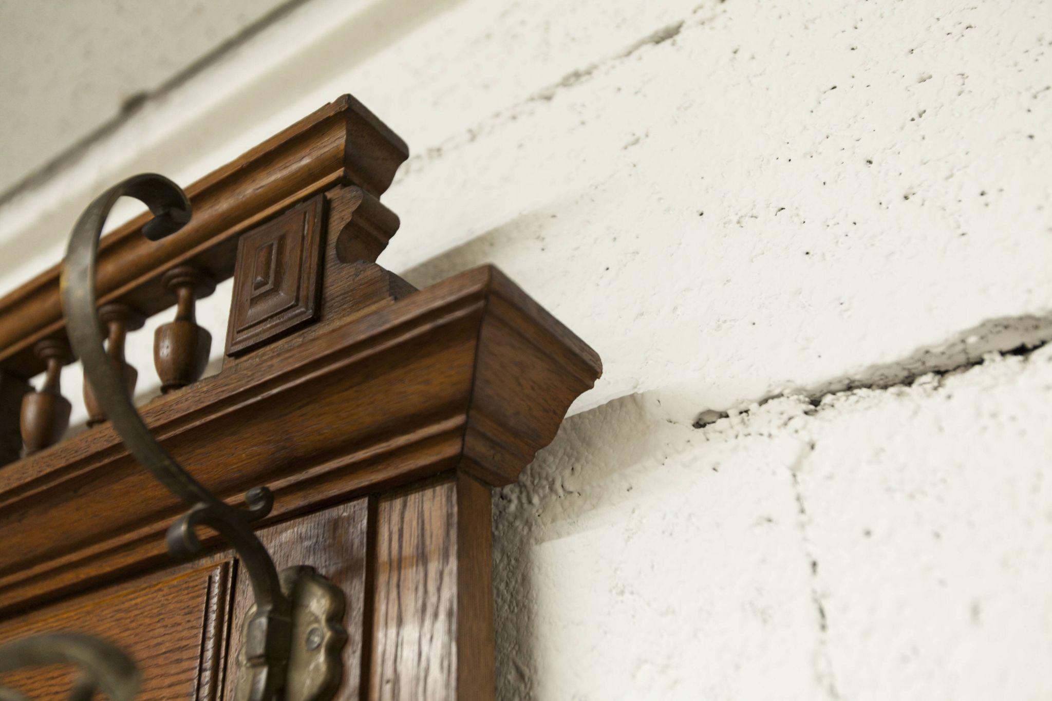 Napoleon III style walnut wardrobe, late 19th century, 3 mirrors, marble top, 8 coat hooks