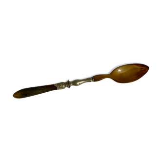 Spoon made of horn and silver metal