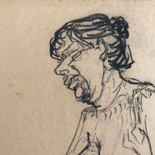 Croquis au fusain sur papier de robert haisley, etude de modèle, assoupie sur une chaise