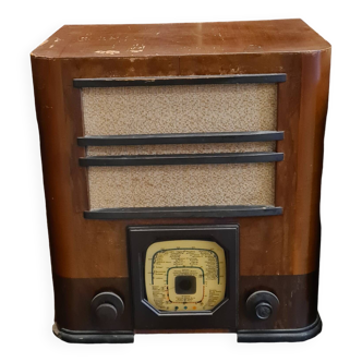 Vintage radio