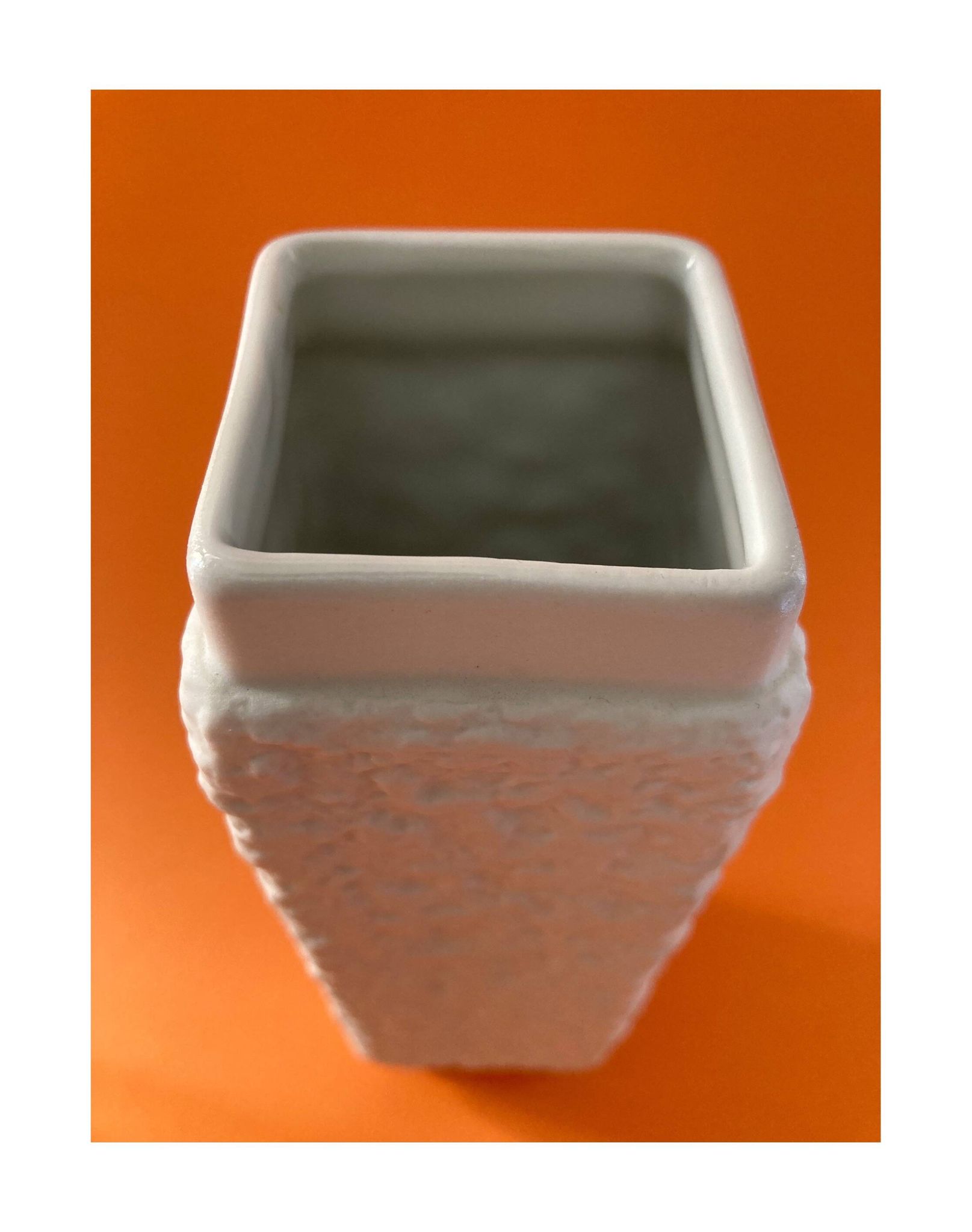 Vase en porcelaine