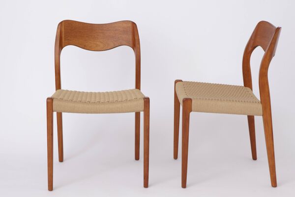 Lot de 4 chaises de salle à manger en teck par Niels Otto Møller – Modèle 71, style vintage danois