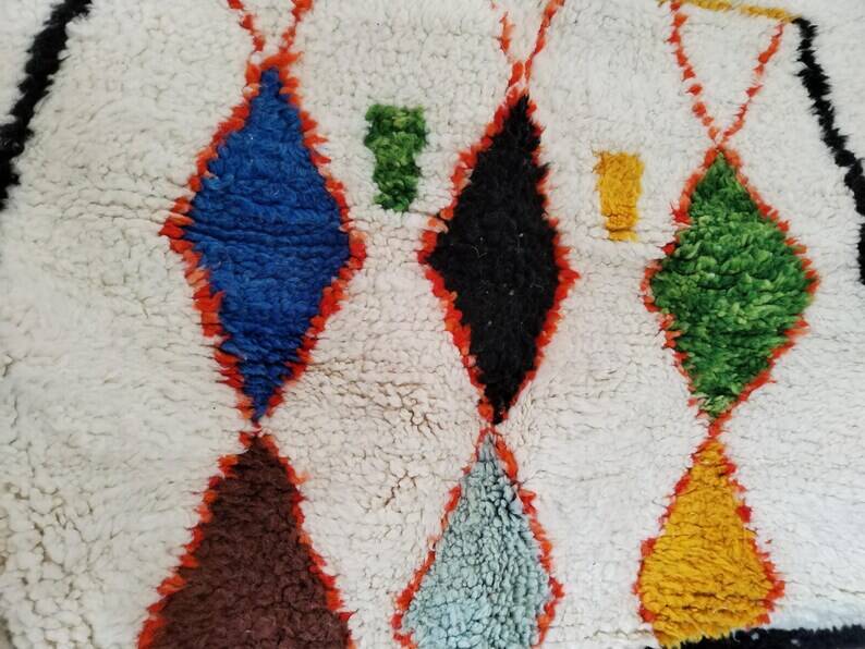 Tapis beni ouraine fait main traditionnelle taille 150 x 250 cm