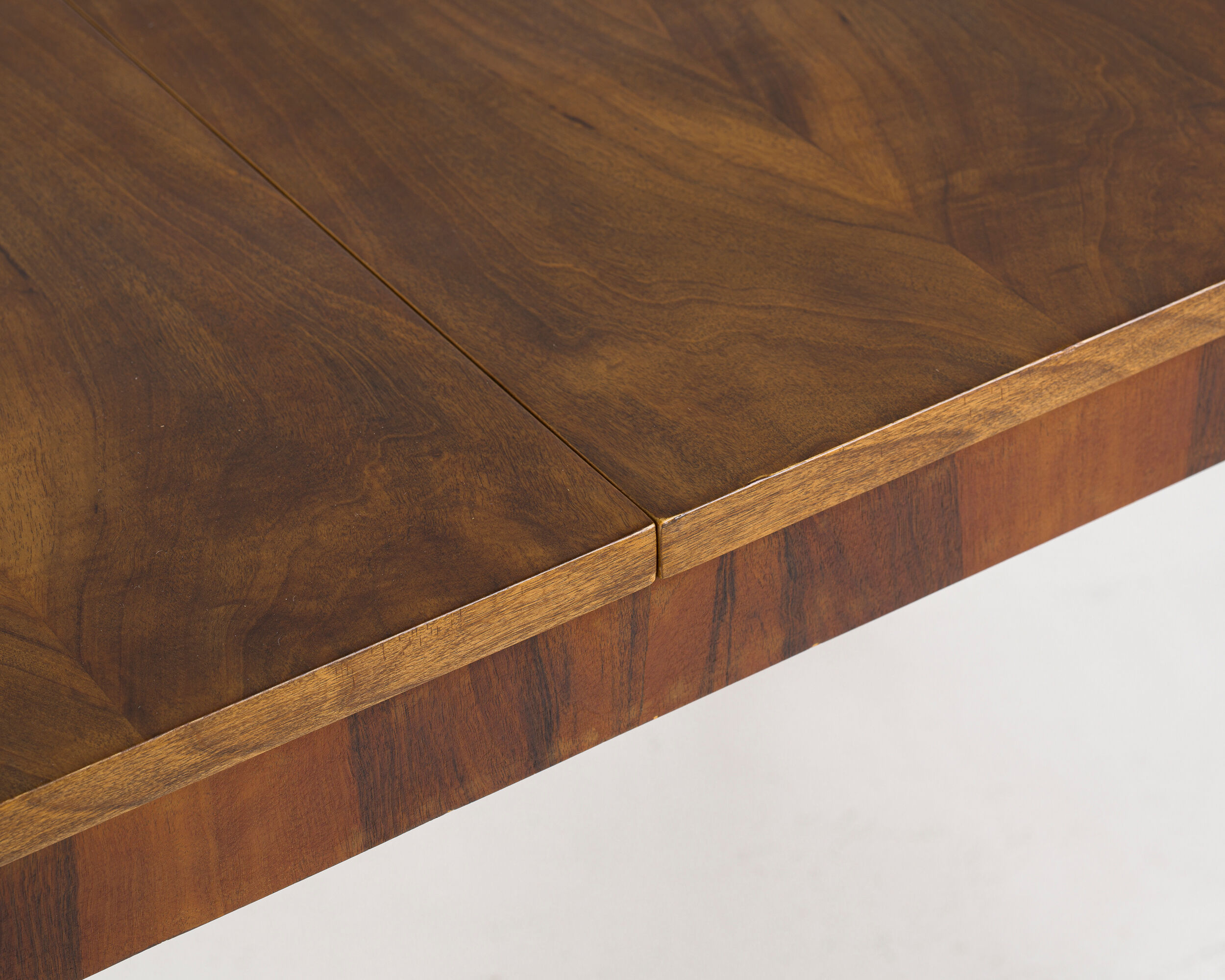 Dining table by Jindřich Halabala for Jitona, 1940