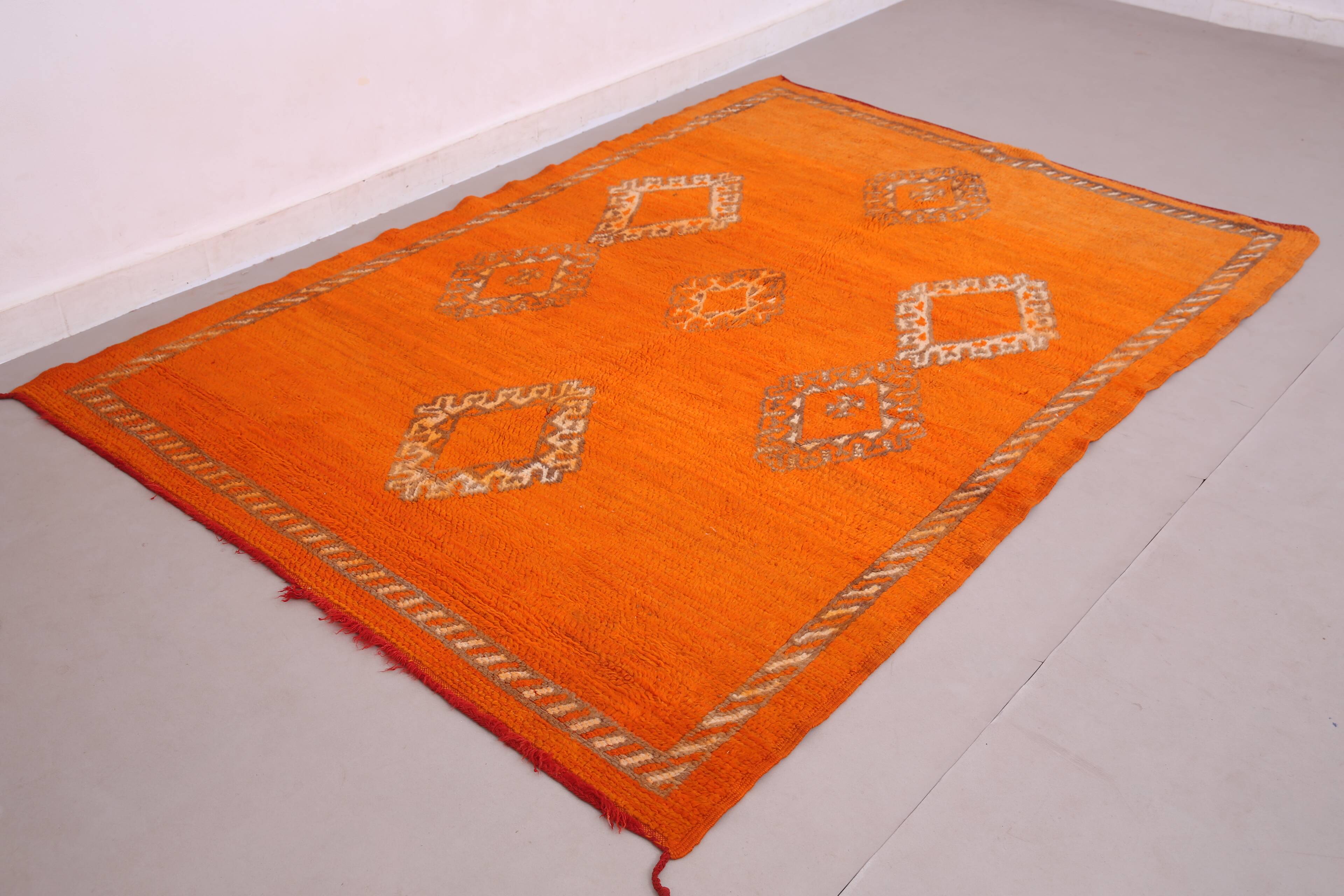 Orange Vintage Moroccan Rug 162 x 232 cm - Berber Wool Rug - Handmade Rug