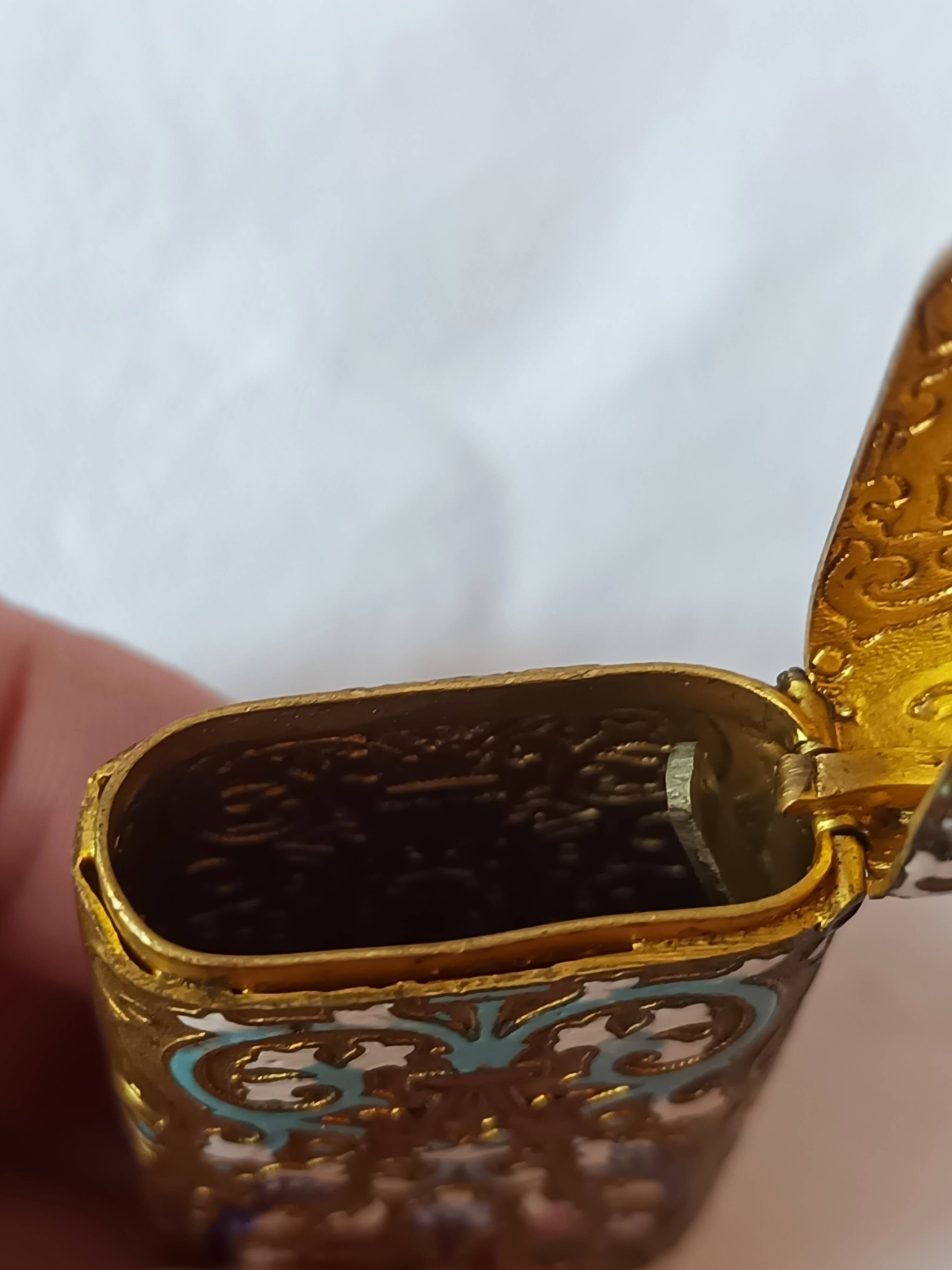 Ancien pyrogène émail cloisonné boite allumettes collection fumeur