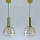 Paire de suspensions vintage en forme de globe en verre