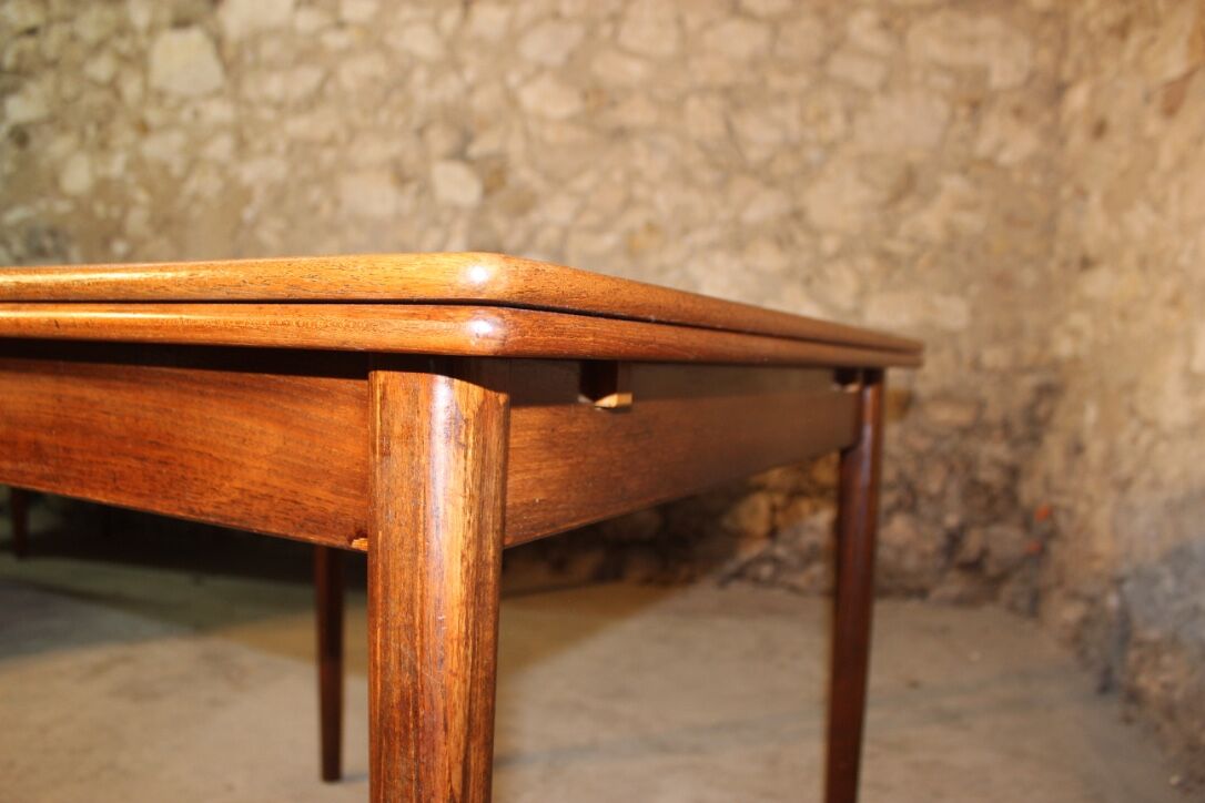 Extendable dining table "flip-top"/"wallet" Scandinavian vintage teak by Nils Jonsson for TROEDS