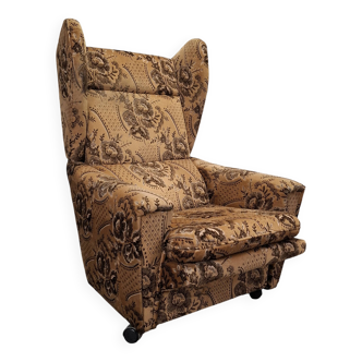 Mid-Century Czechoslovak Plush Wingback Recliner Chair, 1970s
