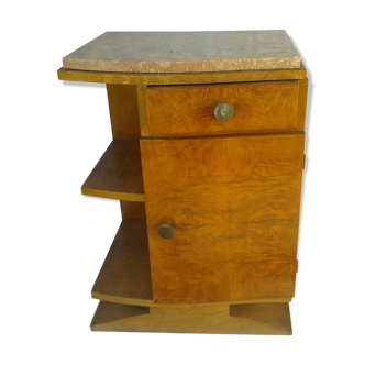 Table de chevet