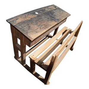 ancien bureau d'écolier