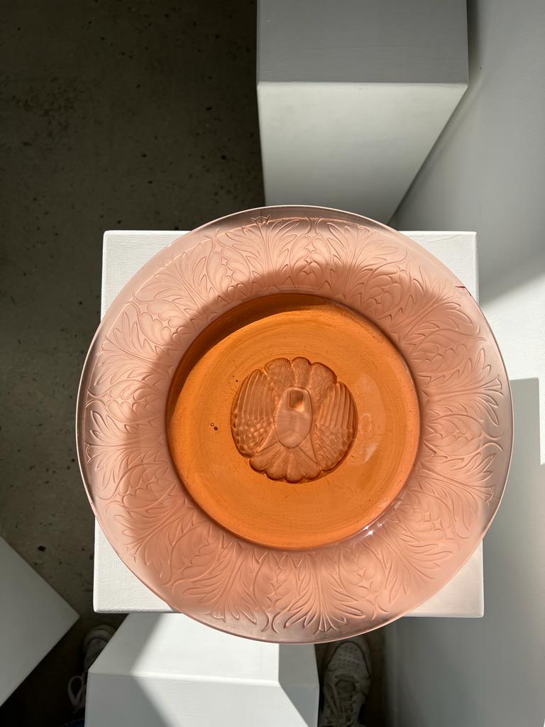 Molded pink glass dish art nouveau patterns D: 31.5cm