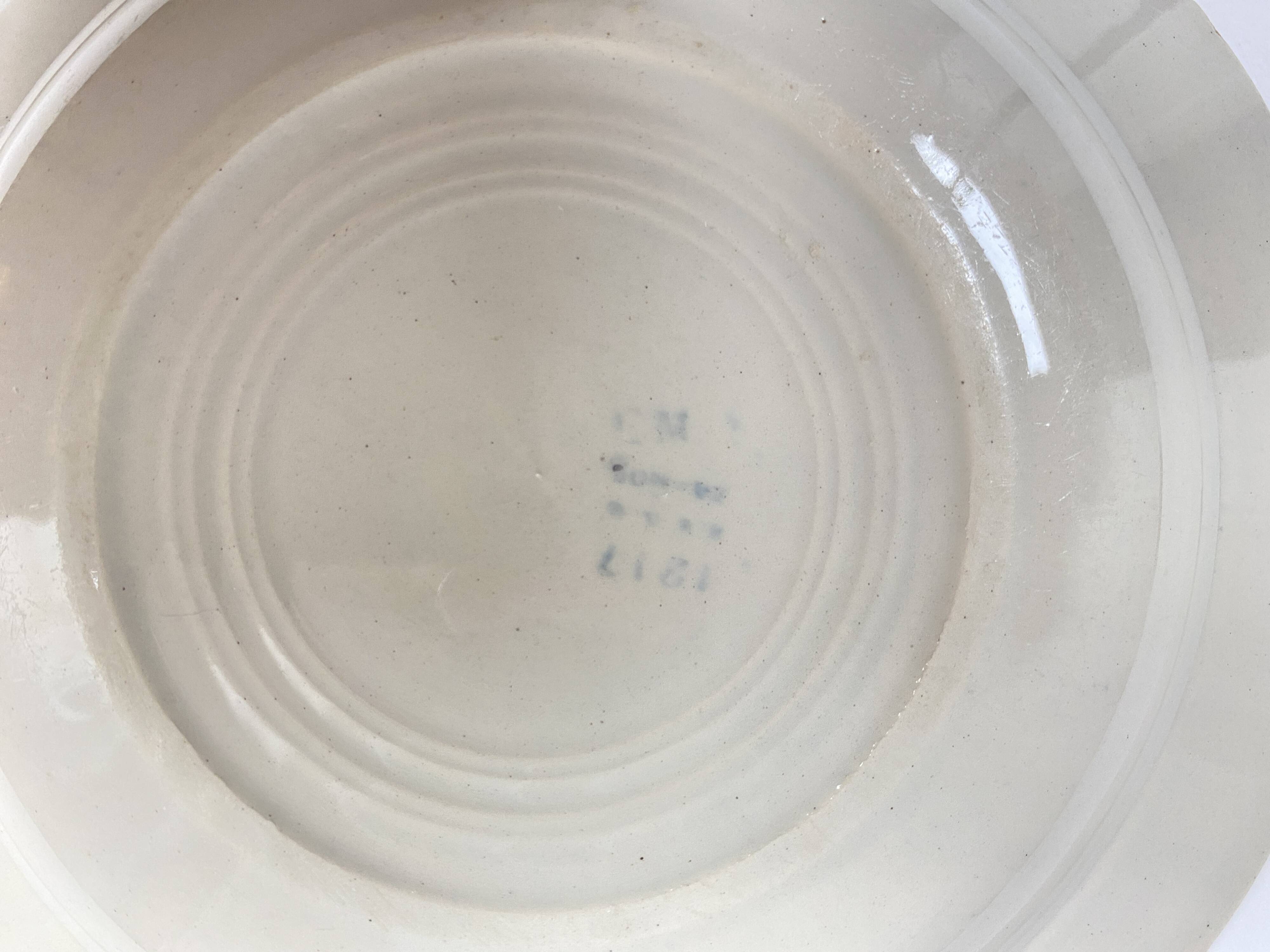 Deep plate, Terre de Fer, Choisy le roi, green stencil with leaf motif