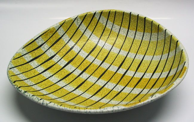 large empty pocket 1960s yellow-white Dumler & Breiden