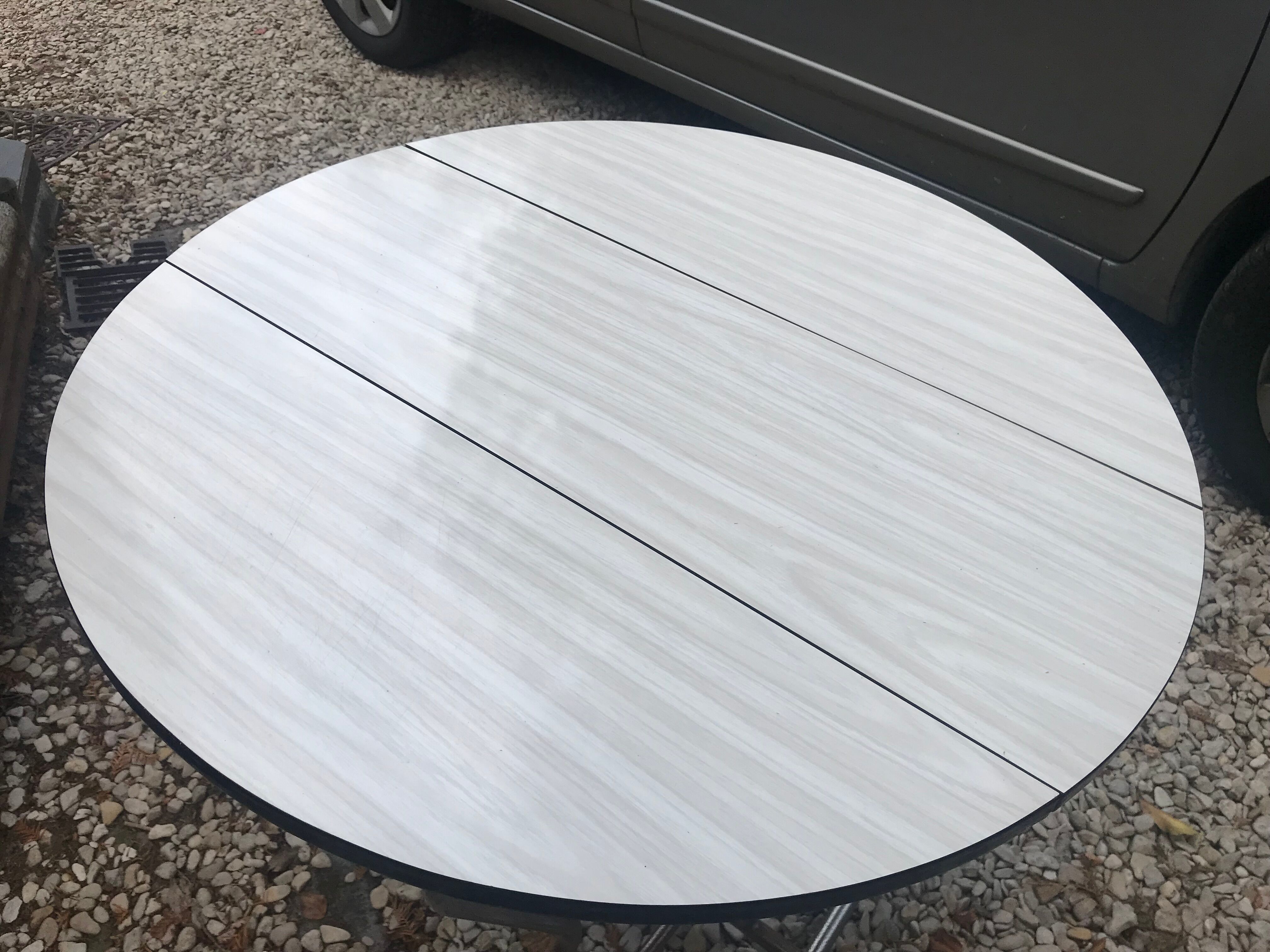 Folding formica table