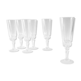 6 elegant champagne flutes