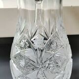 Large jug/water pitcher in finely cut Bohemian crystal. Sophisticated starry/brass patterns. Boho-Chic style